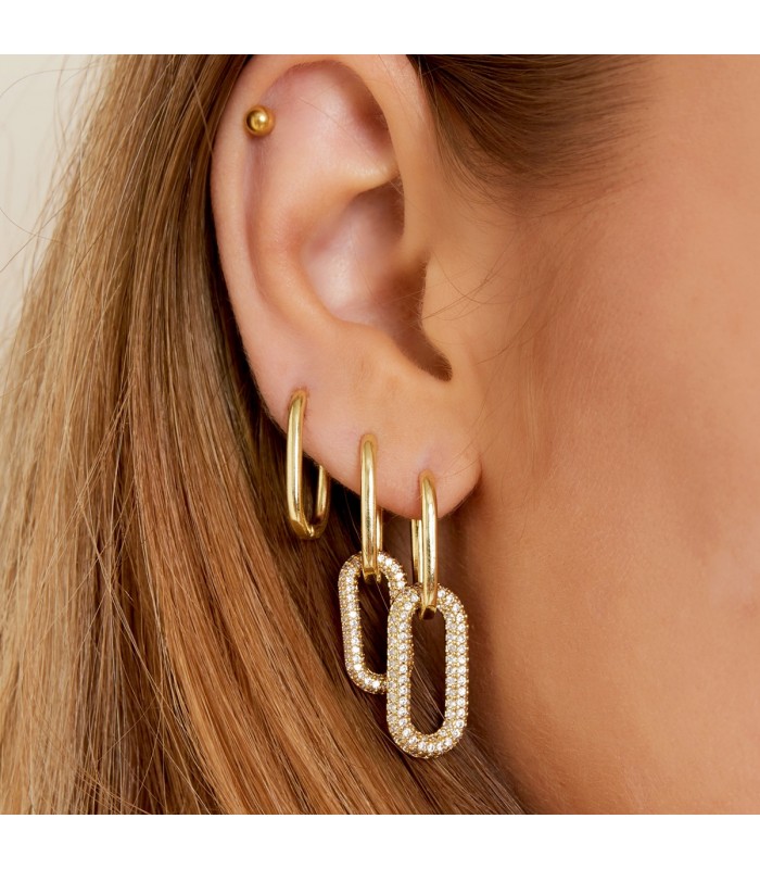 Auto bout Banyan goudkleurige oorhangers met paarse zirkoonsteentjes in de hanger klein |  Oorbellenwebshop voor oorbellen
